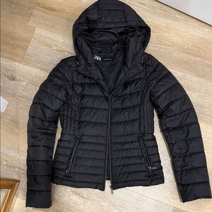 Zara Women's Quilted Black Puffer Coat